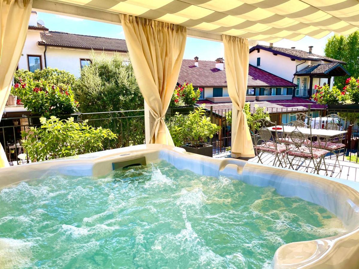 Dimora Di Charme Rooms & Apartments Peschiera del Garda Buitenkant foto