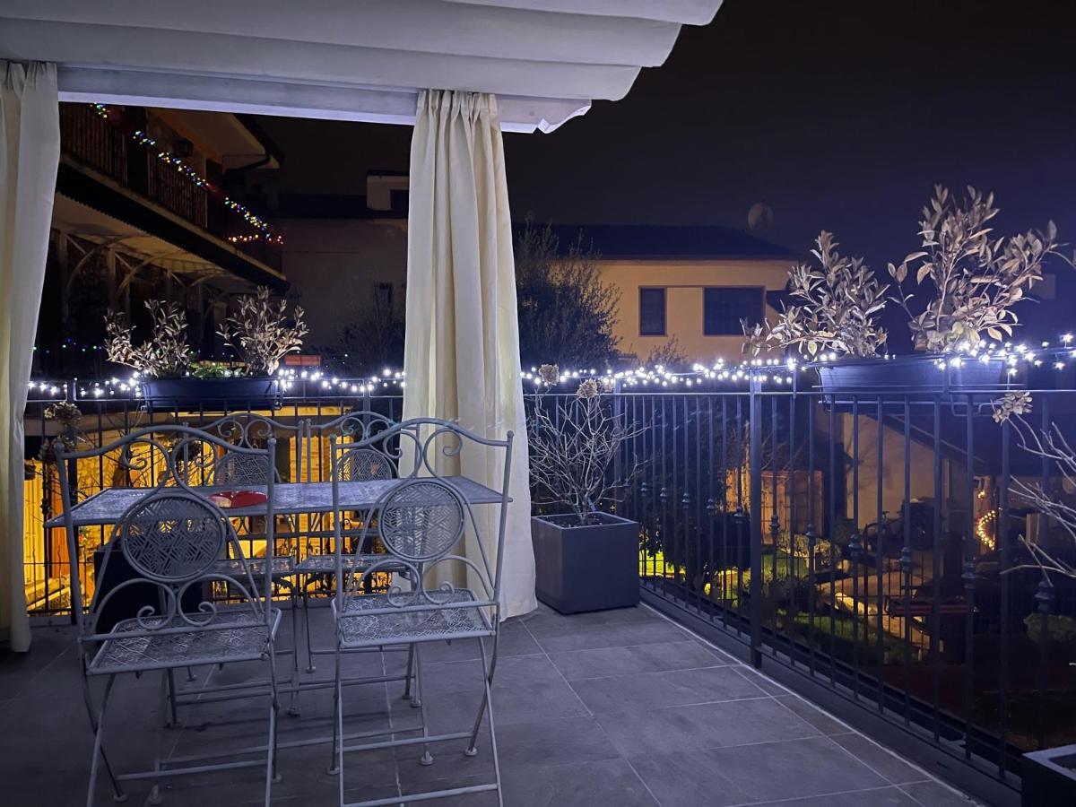 Dimora Di Charme Rooms & Apartments Peschiera del Garda Buitenkant foto