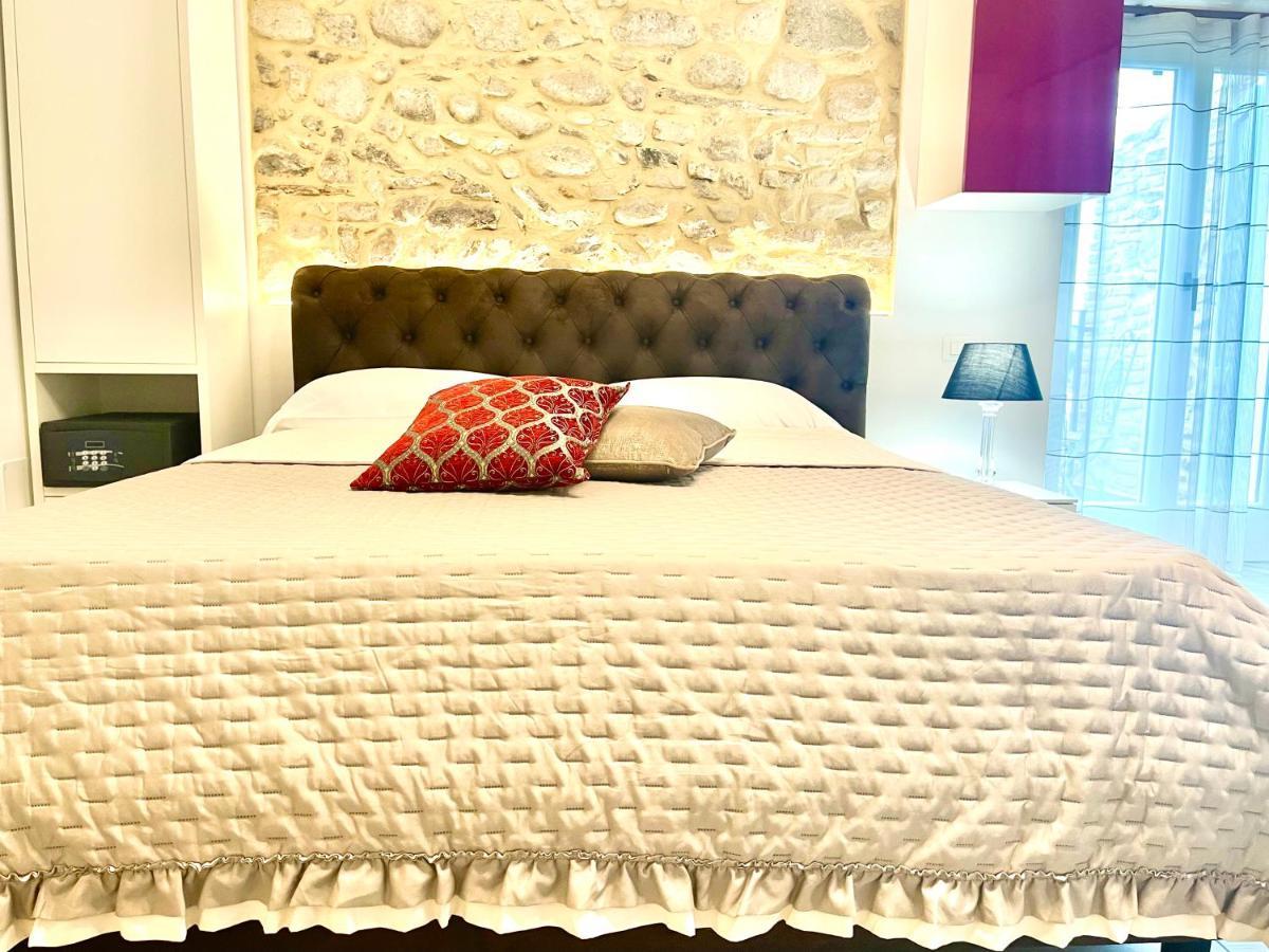 Dimora Di Charme Rooms & Apartments Peschiera del Garda Buitenkant foto