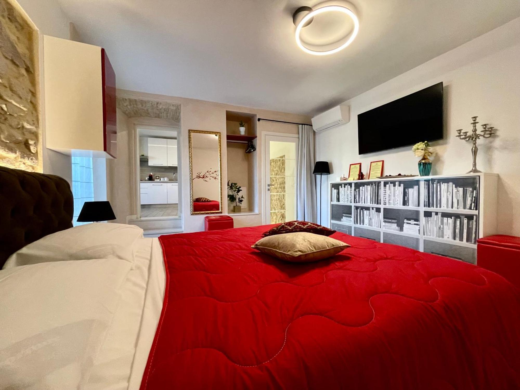 Dimora Di Charme Rooms & Apartments Peschiera del Garda Buitenkant foto