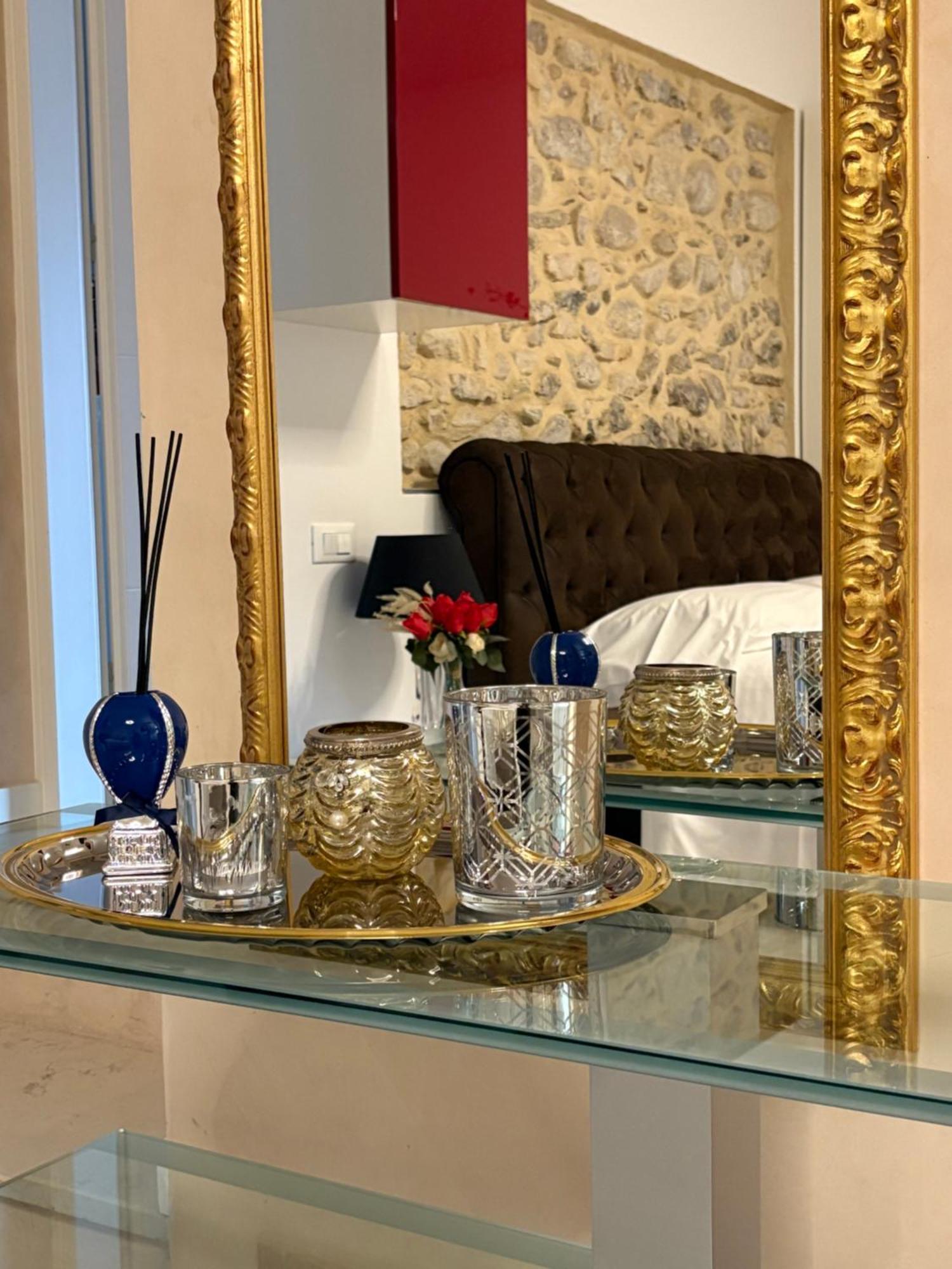 Dimora Di Charme Rooms & Apartments Peschiera del Garda Buitenkant foto